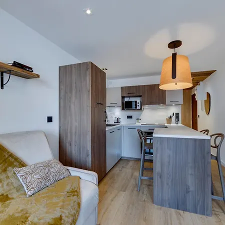 Renove A Le Pour 4 Pers, Proche Pistes Et Commodites - Fr-1-641-17 *
